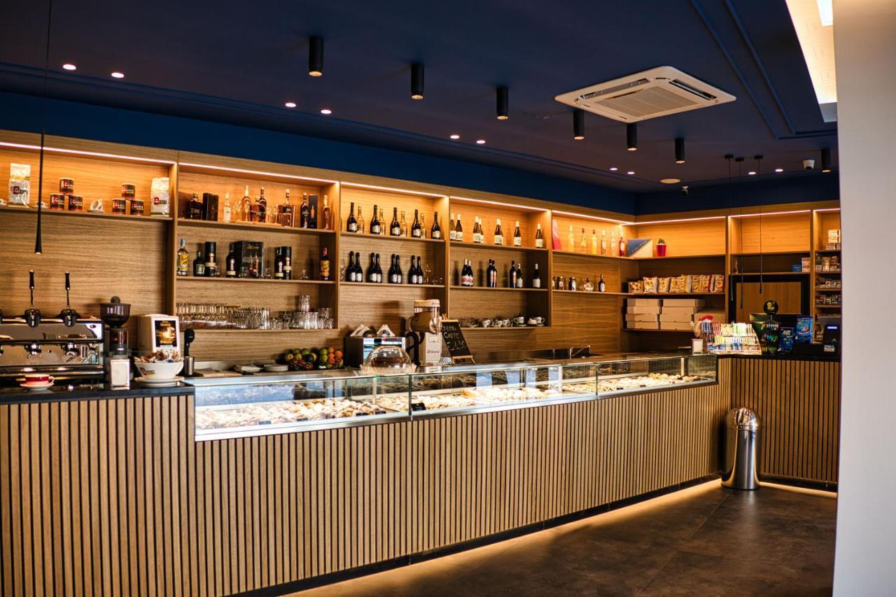 Werooms Salernes Extérieur photo