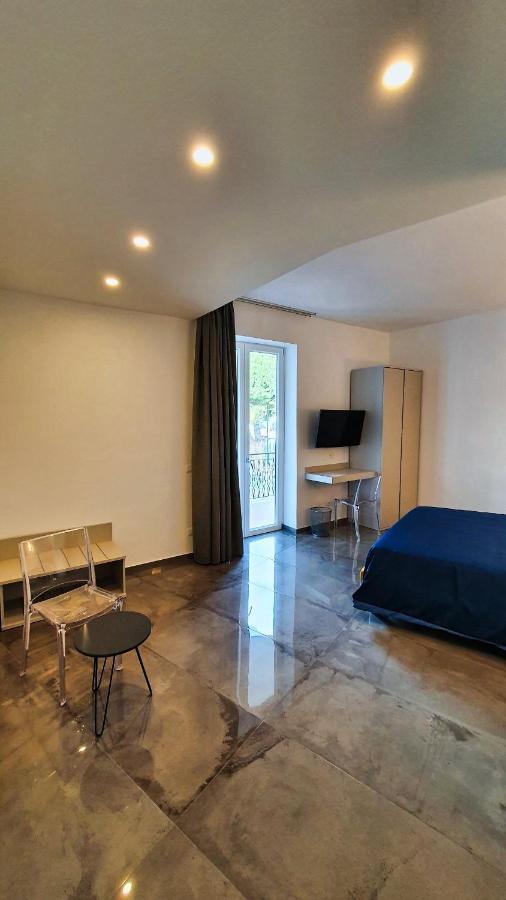 Werooms Salernes Extérieur photo